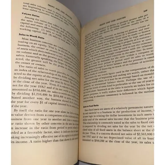 Analyzing Financial Statements by Carlisle R Davis & Edward F Gee (1956 HC) - Picture 9 of 10